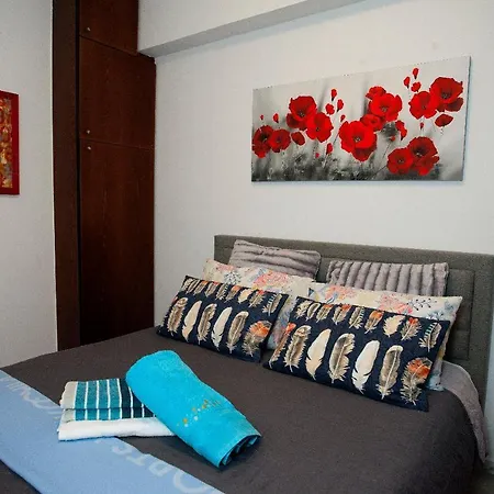 Apartment Thalia Charm, Beachfront *