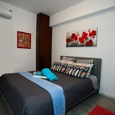 Apartment Thalia Charm, Beachfront