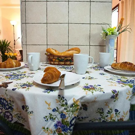 Thalia Charm, Beachfront Appartamento Limisso