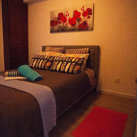 Thalia Charm, Beachfront Appartamento Limisso